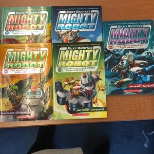 Ricky Ricotta’s Mighty Robot books 1-5